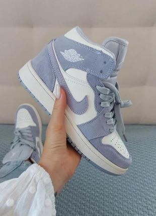 Женские кроссовки  nike air jordan 1 retro blue 36