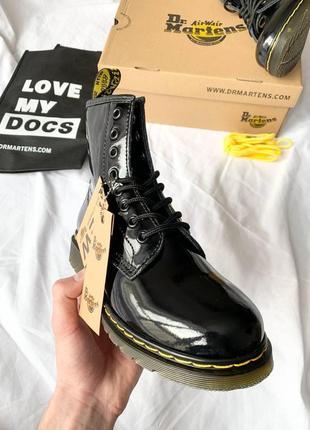 Женские ботинки dr. martens  доктор мартинс