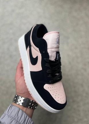 Женские кроссовки jordan 1  джордан