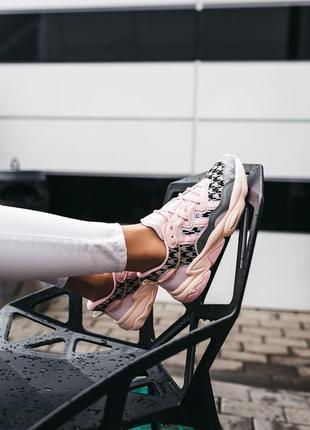 Женские кроссовки  adidas ozweego adiprene pride pink beige9 фото