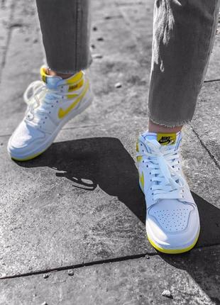 Женские кроссовки jordan 1  джордан