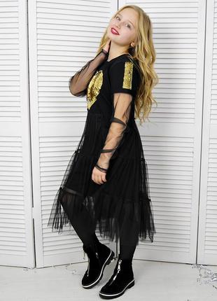 Черное праздничное платье из пайеток с сердцем с длинным рукавом на девочку-подростка2 фото