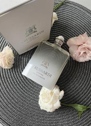 Trussardi donna (залишок у флаконі)4 фото