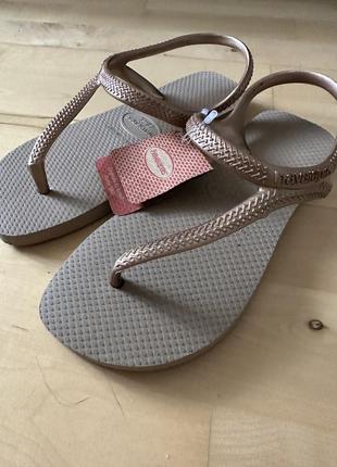 Босоножки havaianas