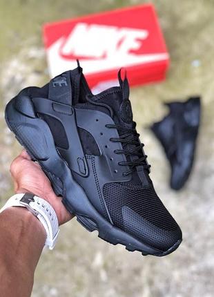 Женские кроссовки  nike air huarache black