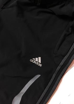 Мужские черные спортивные бриджи шорты adidas адидас с лампасами. размер s m4 фото