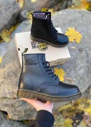 Женские ботинки dr. martens  доктор мартинс