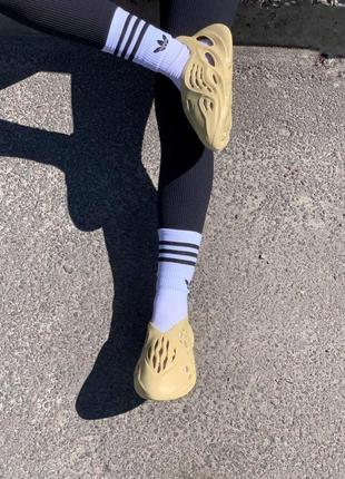 Adidas yeezy foam runner beige4 фото