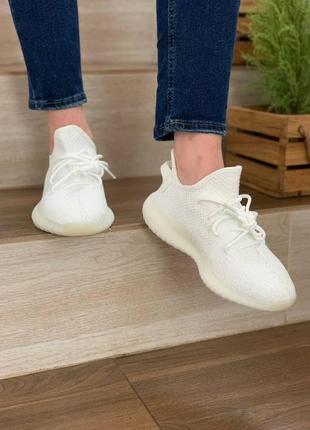 Мужские и женские кроссовки  adidas yeezy boost 350 v2 triple white