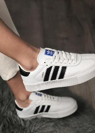 Жіночі кросівки adidas samba black white v2
