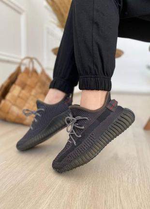 Мужские и женские кроссовки   adidas yeezy boost 350 v2  адидас изи буст2 фото