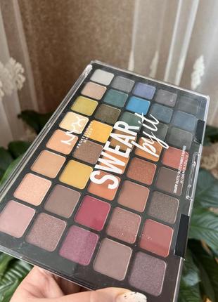 Палетка теней nyx professional makeup swear by it shadow palette