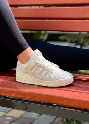 Женские кроссовки adidas forum 84 low “off white” beige