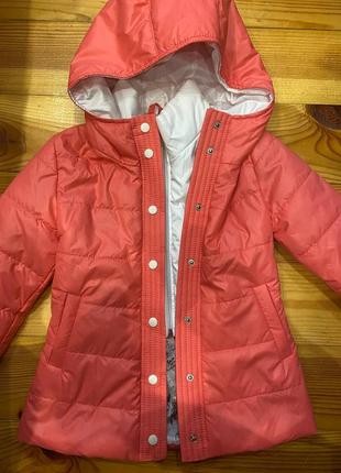 Курточка на девочку 5 лет с небольшим дефектом