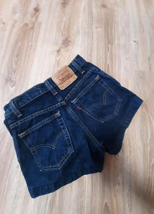 Джинсові шорти levi's 5503 фото