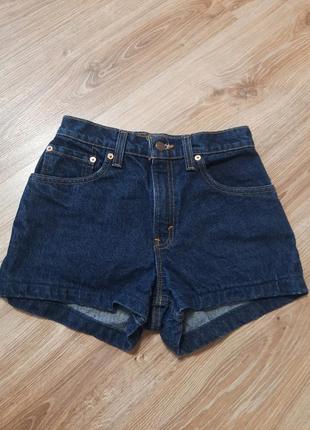 Джинсовые шорты levi's 550