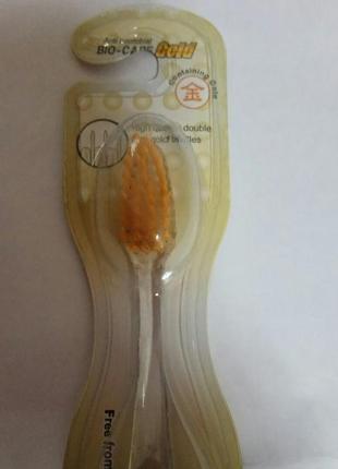 Зубная щетка с наночастицами золота nano gold.три девятки (999)