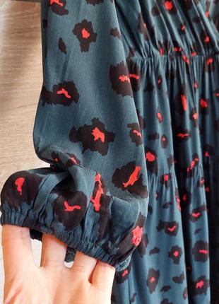 Платье миди бутылочного цвета в анималистический принт с v-образным вырезом и длинным рукавом shein(размер 38)7 фото
