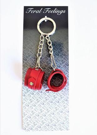 Брелок наручники красный2 фото