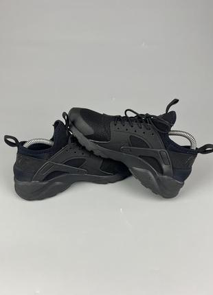 Фирменные кроссовки nike huarache5 фото