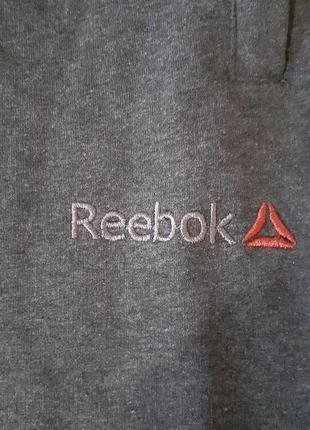 Мужской трикотажный спортивный костюм от бренда reebok. спортивная кофта + штаны.5 фото