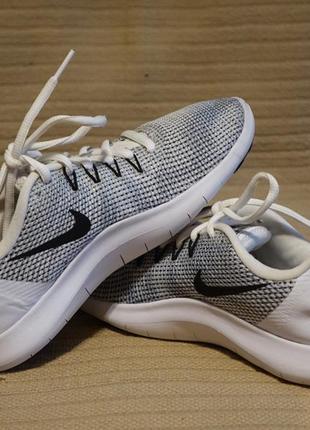 Легкие черно-белые текстильные кроссовки nike flex rn 2018 36 1/2 р.( 23,5 см.)1 фото