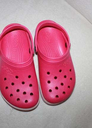 Крутые кроксы фирмы crocs jibbitz размер m6 w8 по стельке 23-24 см. наш 37-383 фото