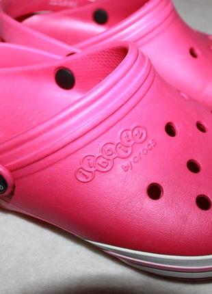 Крутые кроксы фирмы crocs jibbitz размер m6 w8 по стельке 23-24 см. наш 37-387 фото