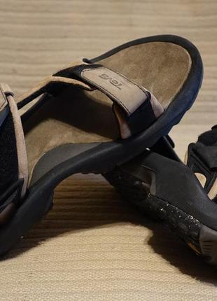 Отличные открытые кожаные сандалии teva terra luxe universal driftwood sport sandals 43 р.