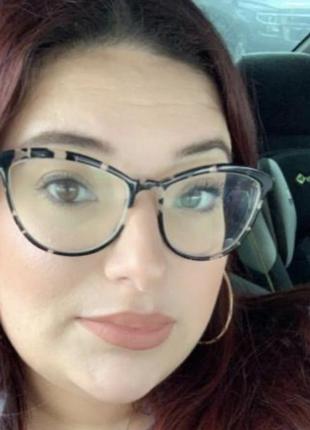 Кремовый бронзер скульптор cream bronzer shaina b in beach babe