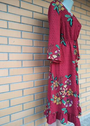 Оригинальное платье миди цветочный принт волан.5 фото