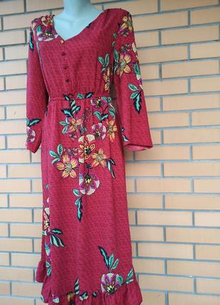 Оригинальное платье миди цветочный принт волан.2 фото