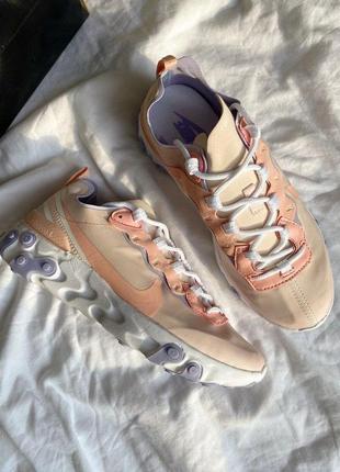 Женские кроссовки  nike react pink