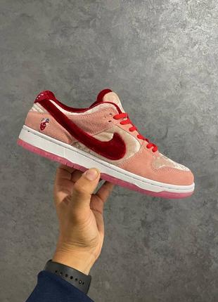 Кроссовки strangelove skateboards x nike sb dunk low