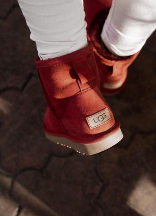 Женские сапоги ugg classic ii mini в красном цвете /осень/зима/весна😍4 фото