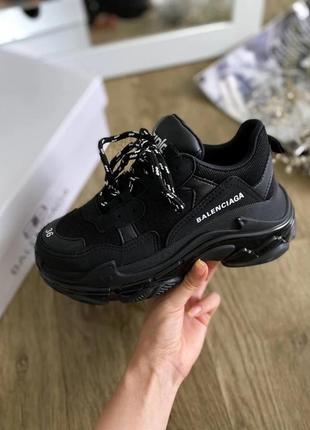 Triple s clear sole black