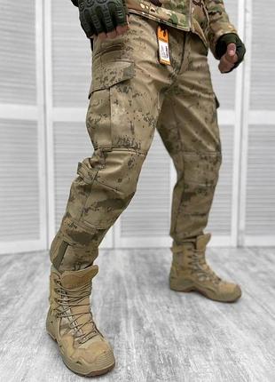 Тактические штаны софтшел мультикам combat sand на флисе для военных
