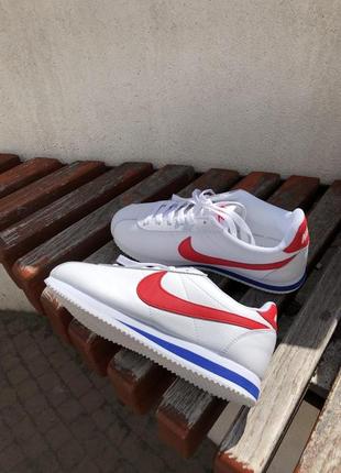 Кроссовки nike classic cortez женские,мужские найк кортез8 фото