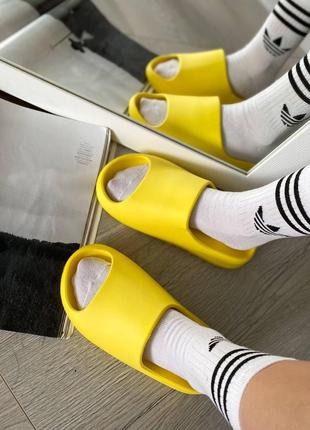 Шльопанці жіночі   adidas yeezy slide yellow адидас изи слайды5 фото