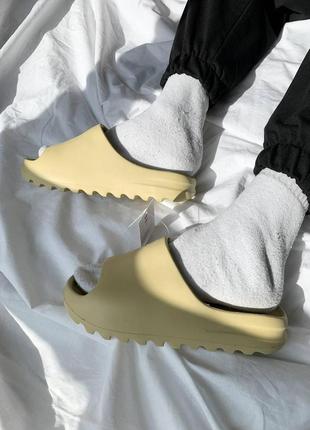 Шлепанцы женские   adidas yeezy slide адидас изи слайды8 фото