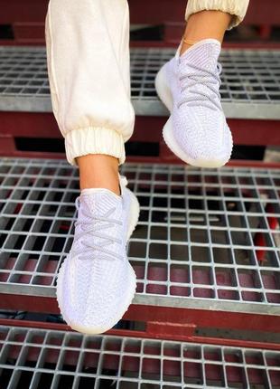 Мужские и женские кроссовки  adidas yeezy boost 350 v2 static non-reflective4 фото