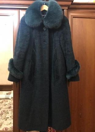 Зимнее шерстяное пальто с натуральным мехом р.52-54
