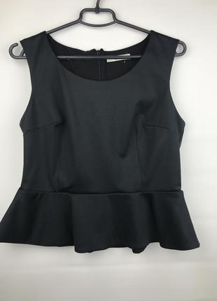 Кроп топ с баской