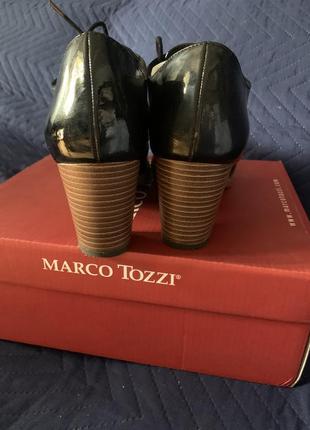 Фирменные лаковые туфли ботильоны marco tozzi,  размер 39, подошва полиуретан не стираемая5 фото
