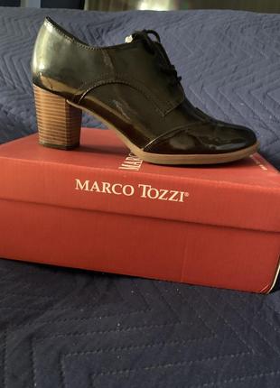 Фирменные лаковые туфли ботильоны marco tozzi,  размер 39, подошва полиуретан не стираемая4 фото