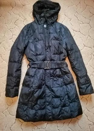 Чорне зимове пальто на пуху з капюшоном під пояс, розмір л-хл1 фото
