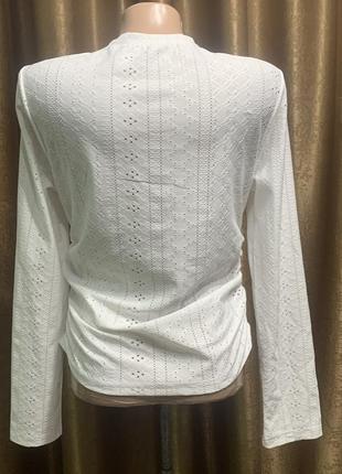 Біла ажурна блузка під прошву з довгим рукавом розмір l4 фото