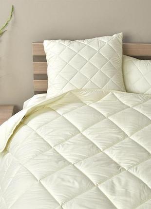 Ковдра comfort літній 155*215 молоко