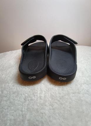 Шльопанці тапочки oofos ooahh sport flex unisex