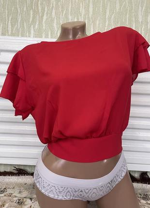 Трендовая короткая блуза с рюшами2 фото